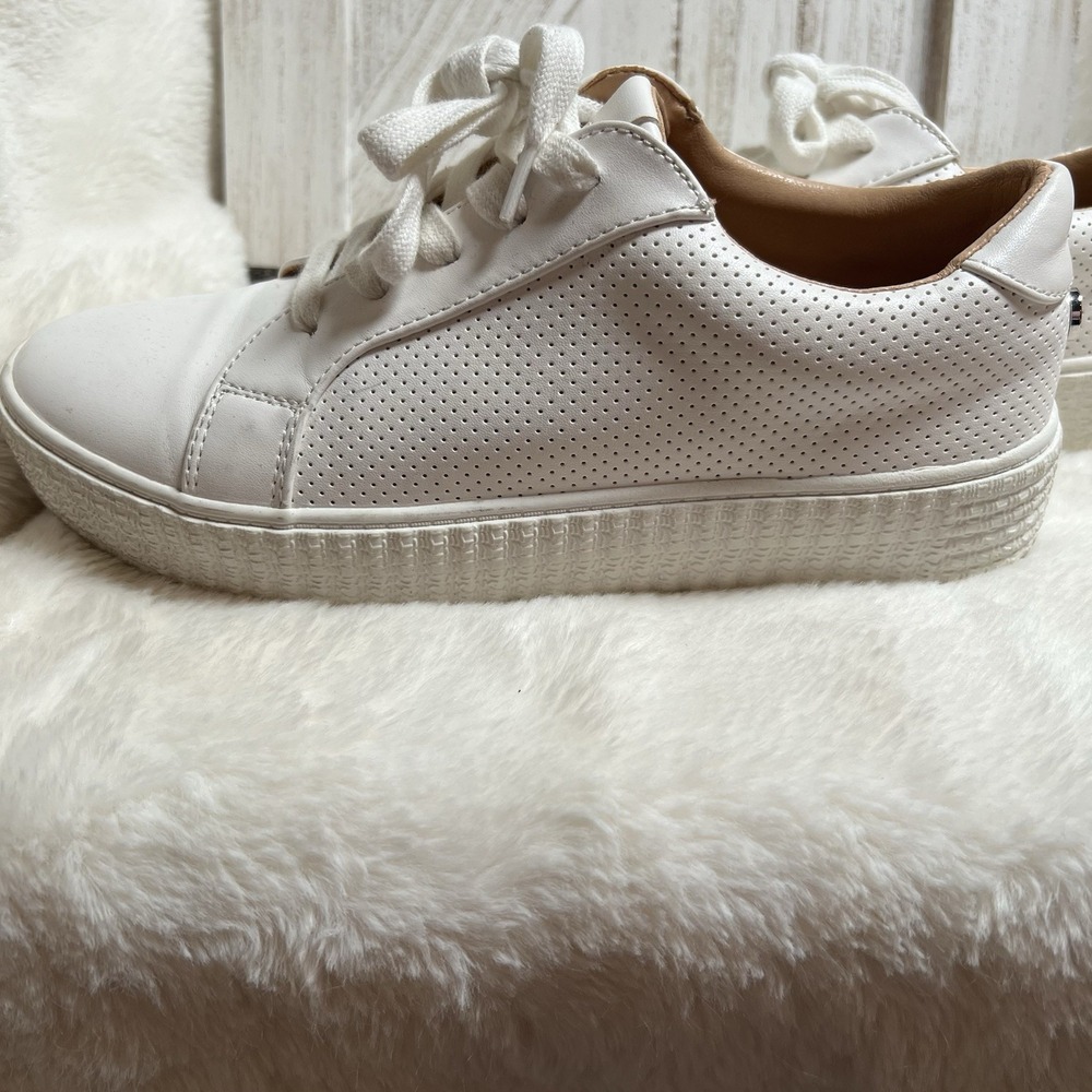 Steve Madden Toliver White‎ Perforated Platform Sneakers TLVR01S1 Womens 8 - Picture 7 of 7